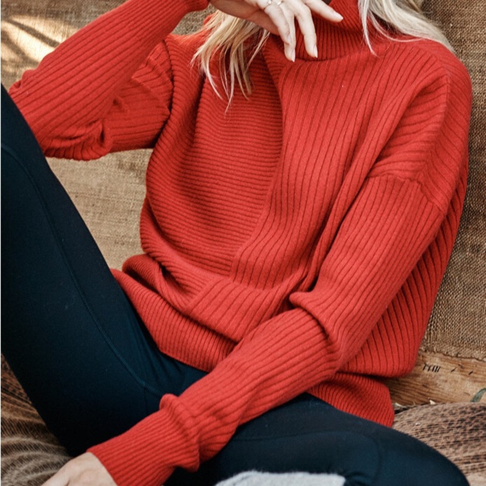 Beaut Bright Red Cashmere Blend Turtleneck Sweater. Like new. Size XS